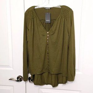 Green top size Medium hi low